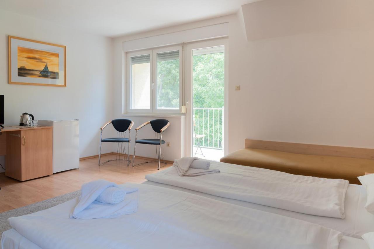 Hotel Balatonair Vendeghaz Balatonfüred Zimmer foto